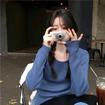 圈子里的男孩