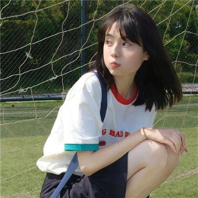 谜一样的双眼