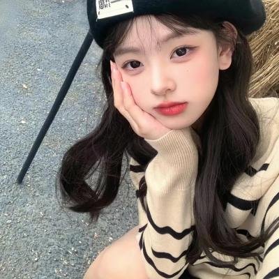 伴娘先拜堂